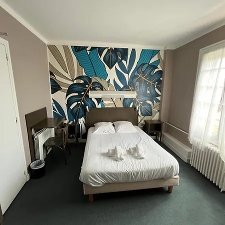 Otel Le Clos Normand 2*
