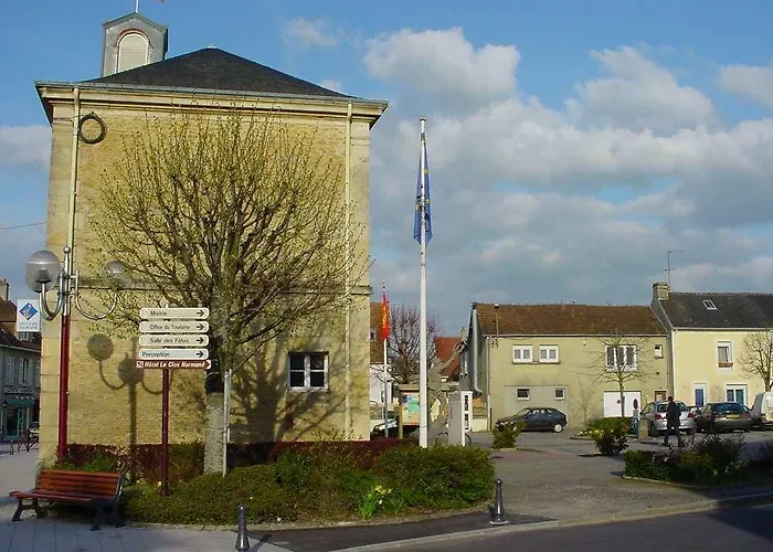 Le Clos Normand Hotel 2*