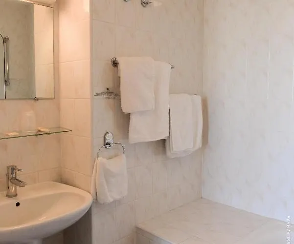 Le Clos Normand Hotel